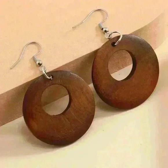 Hollow Round Shape Brown Color Dangle Earrings - Picture 1 of 3